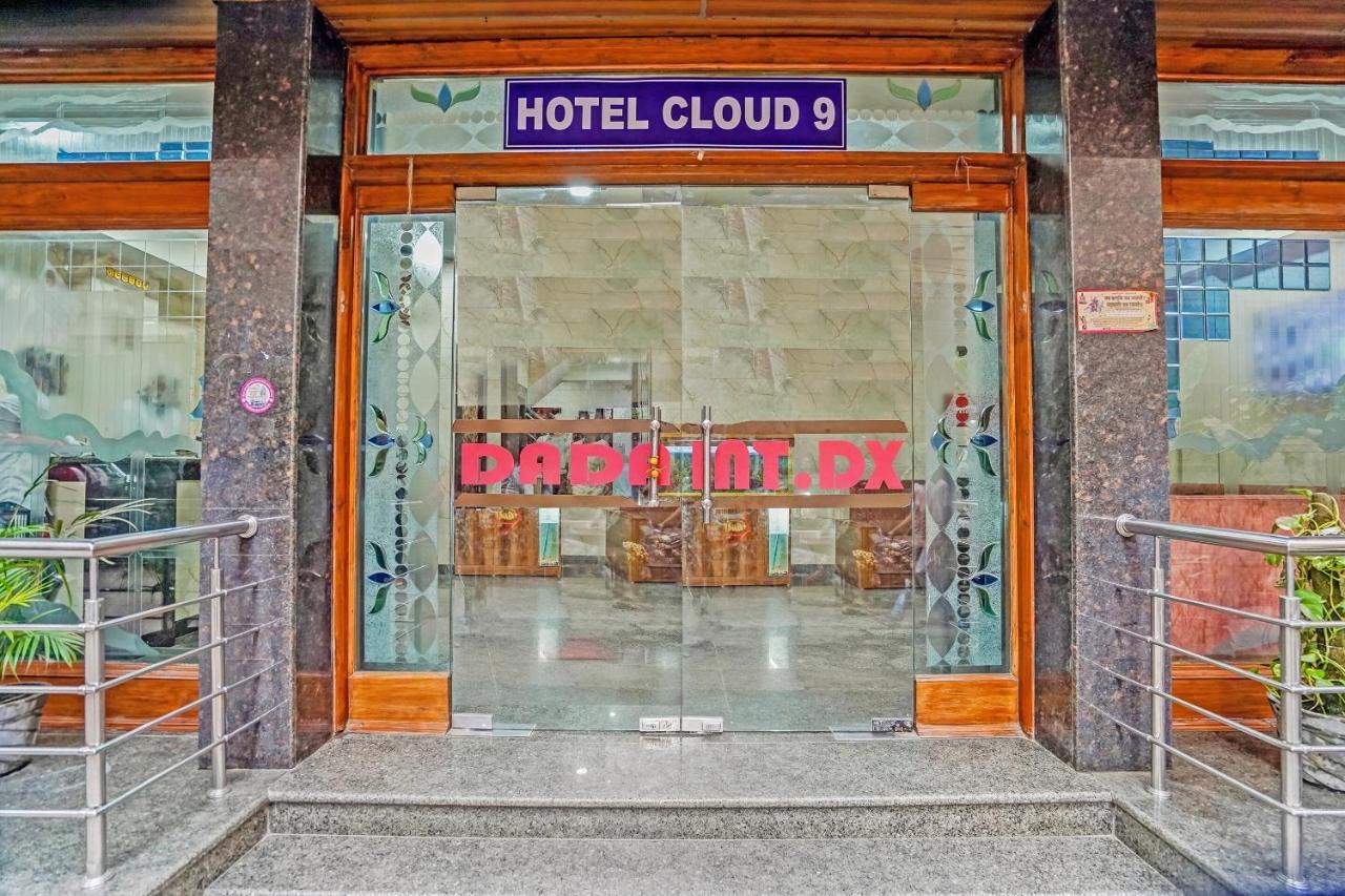 OYO 88326 Hotel Cloud 9 New Delhi Buitenkant foto